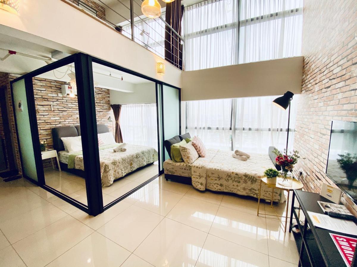 Chrisenbel Suites - Pinnacle Pj Petaling Jaya Dış mekan fotoğraf